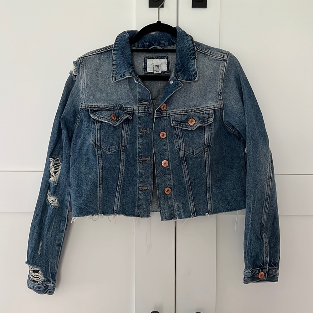 Cropped Distressed Jean Jacket Forever 21